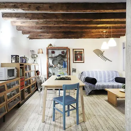 Venetians Loft Moschette Apartman *